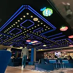 Yooma Urban Tour Eiffel Hotel 3*
