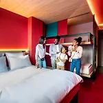 Yooma Urban Tour Eiffel Hotel Paris
