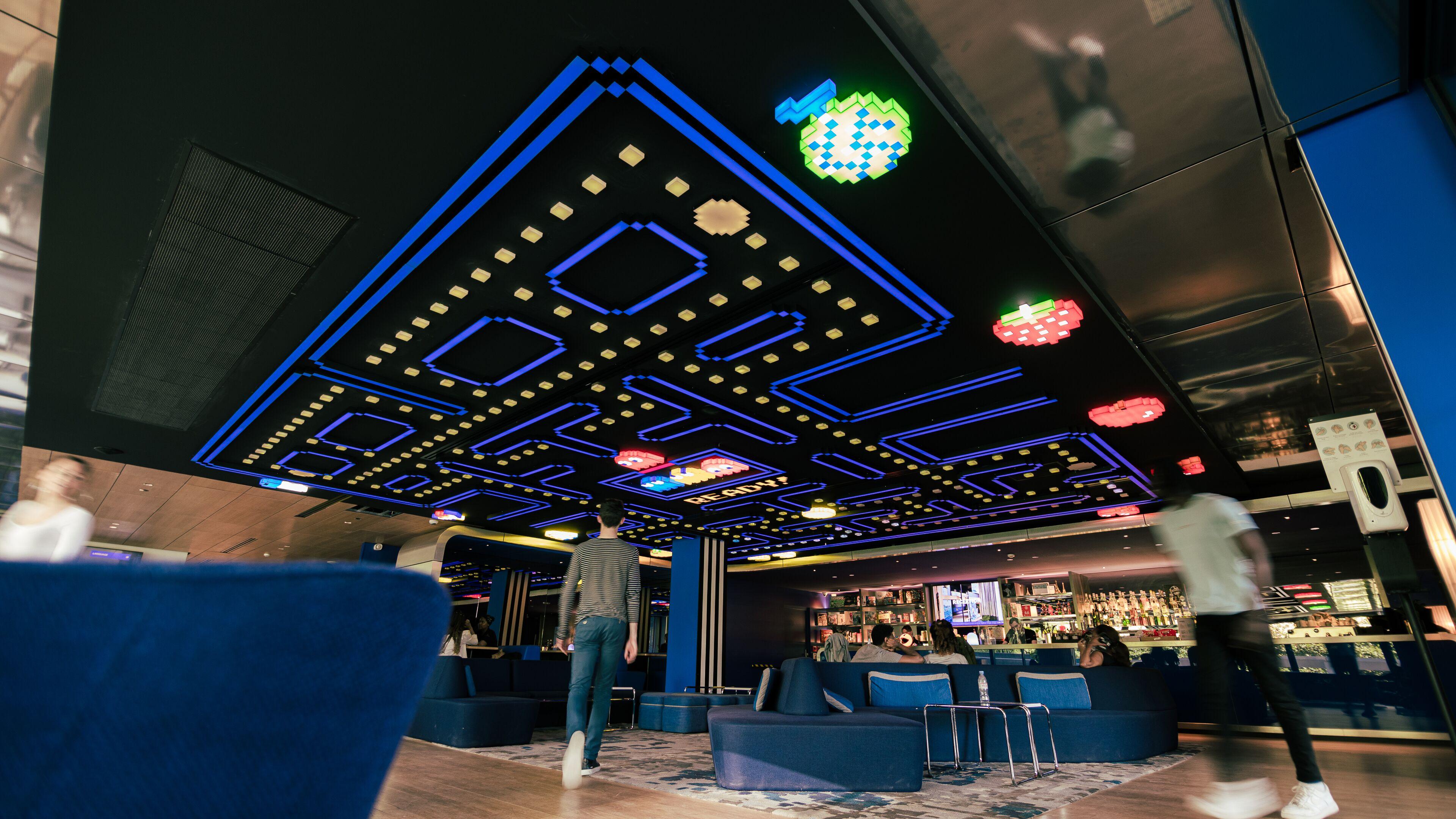 Yooma Urban Tour Eiffel Hotel 3*